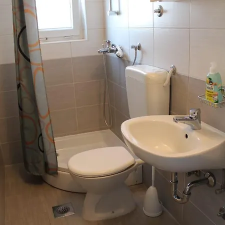 Renata Guest house 3*