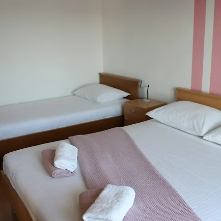 Renata Guest house