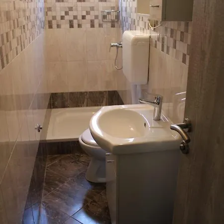 Renata Guest house