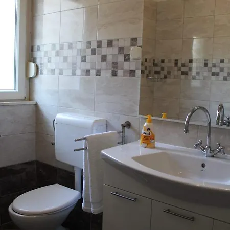 Renata Guest house